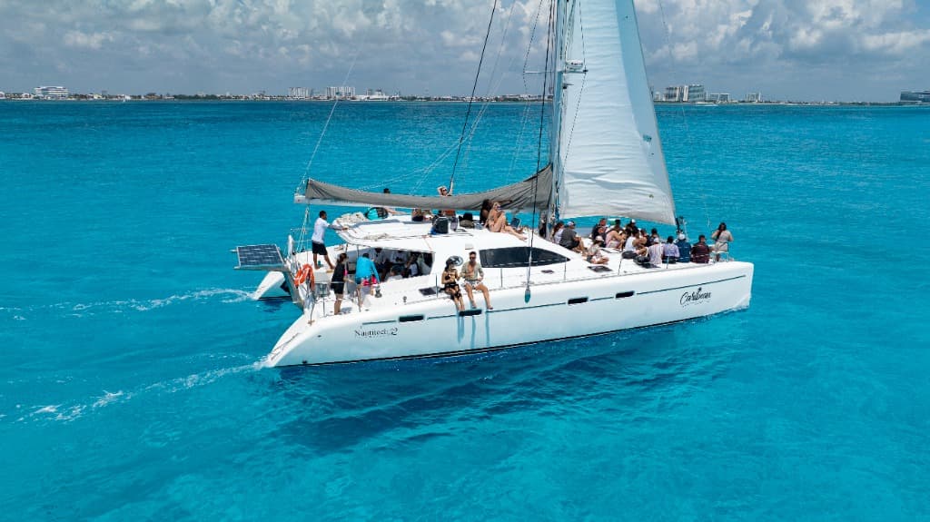 Catamarán Privado (Yate)