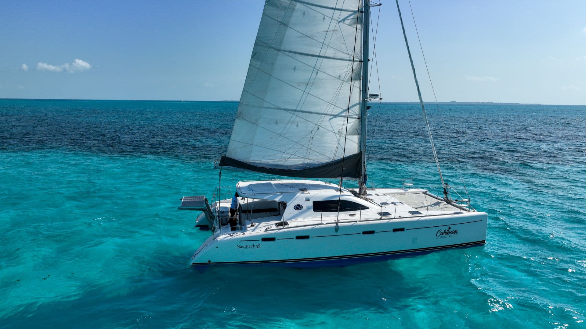 Tour Privado a Isla Mujeres en Catamarán Lady Laura